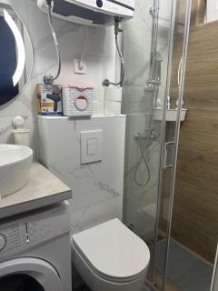 AK mini studio u centru - 2