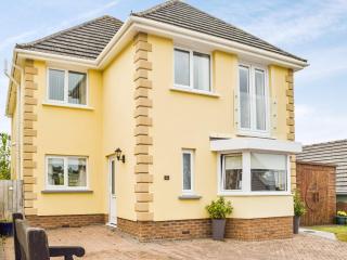 Trondra House - Ferryside - 0