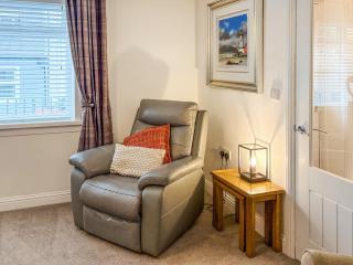 Thistle Cottage - 1