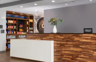 Hampton Inn Fort Myers Downtown - Fort Myers - 4