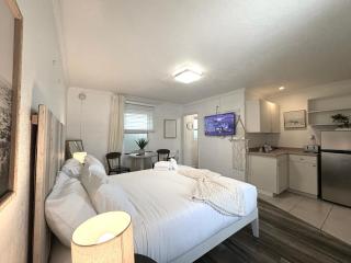 1q Bed Studio Apt With Shared Pool 09 - Clearwater - 1