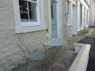Newburgh C Listed Townhouse - Newburgh - 2