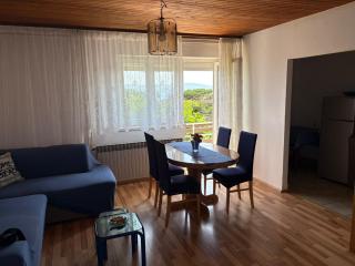 Guest House Mara - Novi Vinodolski - 9