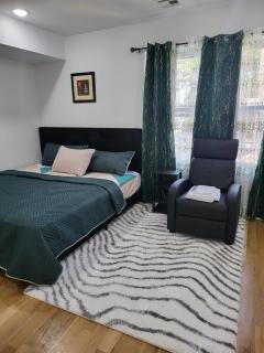 Tkc Villa - Newark - 1