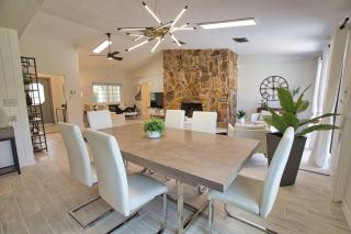 Modern Cozy House 4 min From Englewood Beach - 1