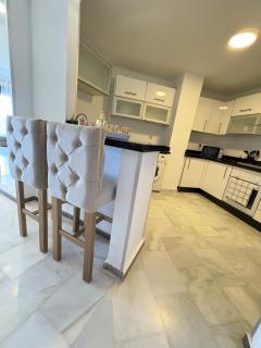 Superbe appartement 3 chambres front de mer - Oulad Akkou - 0