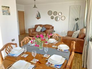 High Tides - Penclawdd - 6