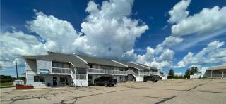 Hilltop Motor Inn - Elk Point - 1