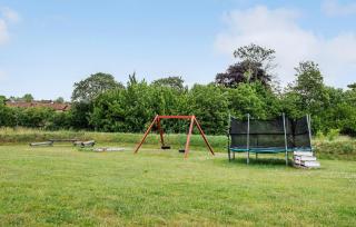 Cozy Apartment In Aakirkeby With Wifi - 1