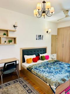 Studio apartment advant Self Checkin Expo india - Noida - 9