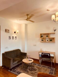 Studio apartment advant Self Checkin Expo india - Noida - 3