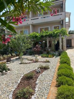 Apartments Come&Stay - Punat - 0
