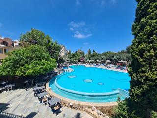 Basilica Holiday Resort - 8