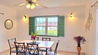 Spacious villa less than 5 minutes from the beach - 5