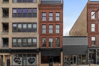 Old City-New Building Charm-Walk to Everything! - 4