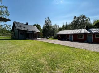 Huvila kaikilla varusteilla - - 4