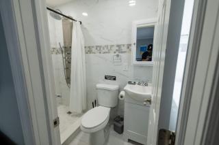 Relax Unwind: 4BR Home w Pool in Hollywood - Hollywood - 8