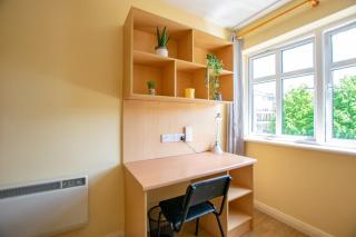 Spacious 5 Bedroom House - Galway - 1