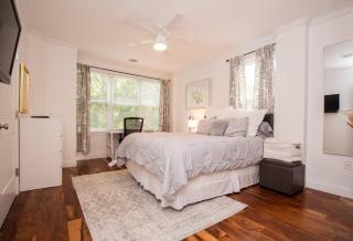 Stylish 2br W Full Kitchen, Laundry & Cen Air - Boston - 3