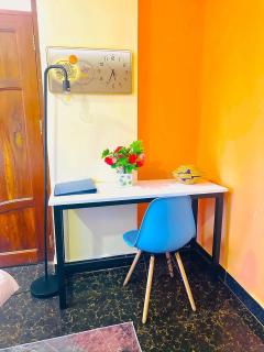 Central Beautiful & peaceful Private bedroom AC, Very fast WiFi 1 - 4