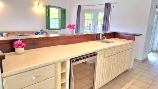 Spacious villa less than 5 minutes from the beach - Jolly Harbour - 2