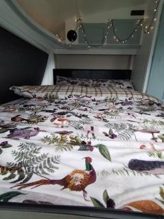 Cosy Caravan Walkers Ramblers Fishermen Cyclists - - 4