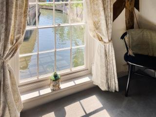 The Knights Apartment, Eastbridge Hospital - Canterbury - 4