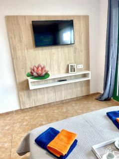 ACOGEDOR APARTAMENTO CON VISTAS PISCINA - Salou - 1