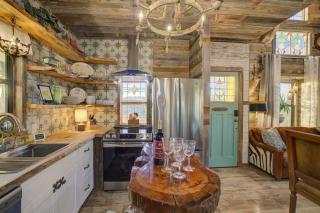 Above All Luxury Lodge - 1