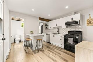 Spacious home Downtown Moncton sleeps up to 10 - 9