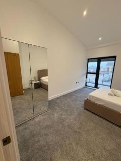 Amazing 3-bedroom in Great Warley, Brentwood - 9
