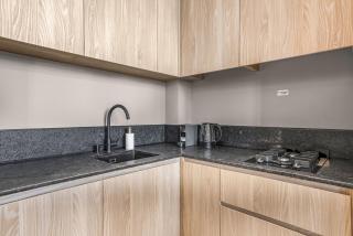 Boutique Living in JVC - 8