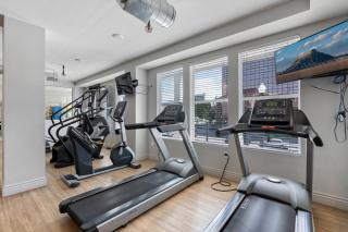 Spacious 2-Bed Apartment, Walk to SLC Attractions - 7