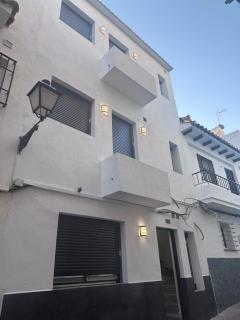 Excelentes apartamentos a 200 metros de la playa - Marbella - 0