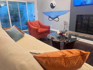 Family Circle in Embry Hills - Atlanta - 6