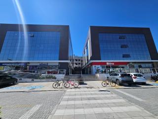 Moderno ap Con piscina - Florianópolis - 4