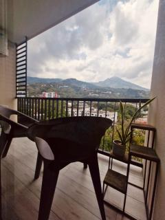 New Modern Condo! Beautiful City & Volcano Views - San Salvador - 7
