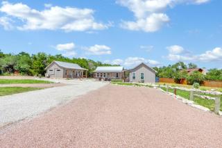 RusTx Ranch Unit 4- Lakehouse - Wimberley - 2
