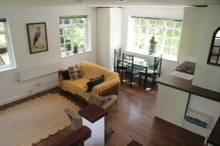 Woodlands Cozy Cottage in Gerrards Cross - Gerrards Cross - 7