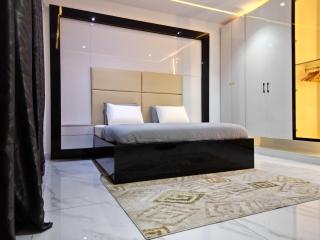 Gem stone 2 Bedroom Apartment Lekki Phase 1 - Mama - 5