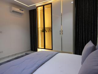 Gem stone 2 Bedroom Apartment Lekki Phase 1 - Mama - 1