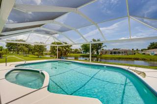 Pool and Spa Canal-Front Home Near Beaches - Rotonda West - 0