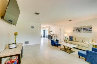Pool and Spa Canal-Front Home Near Beaches - Rotonda West - 6