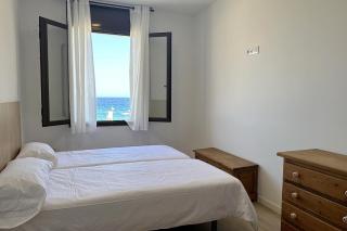 Beachfront Victoria apartment in tossa 2 - 1