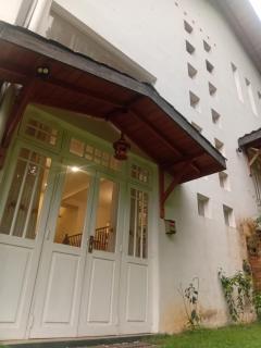 Ambuluwava Eco Resort - Gampola - 1