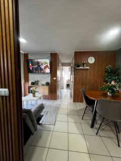 Departamento céntrico al costado de carretera 5 , aire acondicionado 9000 btu , estufa, wifi , parking privado - 9