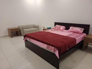 LUXURY Properties - Ajman - 0