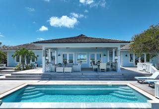 Bahari House - Luxury Oceanfront Villa with Spectacular View, Pool, Spa and Dock - Hartswell - 8