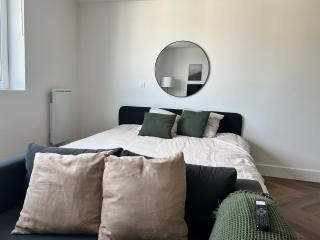 La suite - King bed - Spacieux - Calme - 2