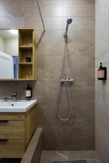 KeyGo #0026 I 1 Bedroom I Next To English Park - Erevan - 3